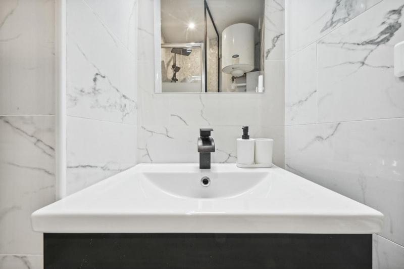 باريس Superbe Appartement 2 Pieces المظهر الخارجي الصورة